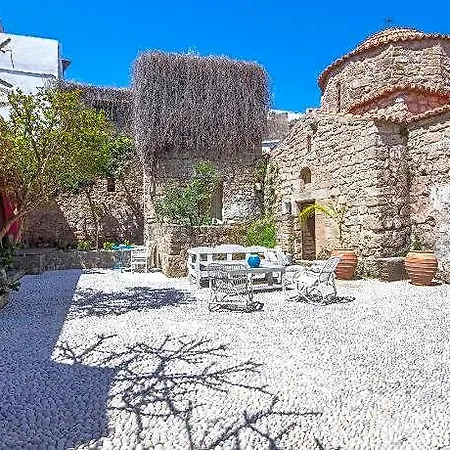 Saint Artemios And Oriental ホテル 4*