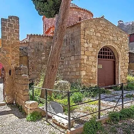 Saint Artemios And Oriental 4*